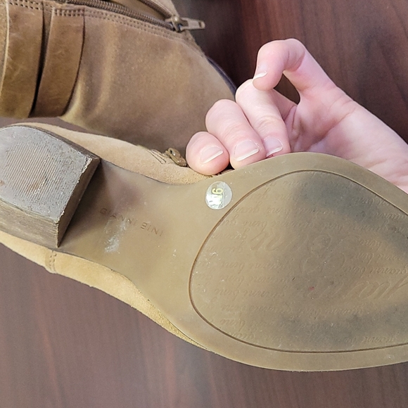 Gianni Bini booties - Picture 2 of 4